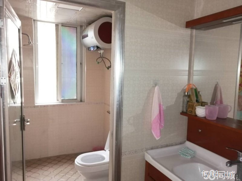 尚鼎国际 精装电梯七楼 超大空间 宽敞明亮