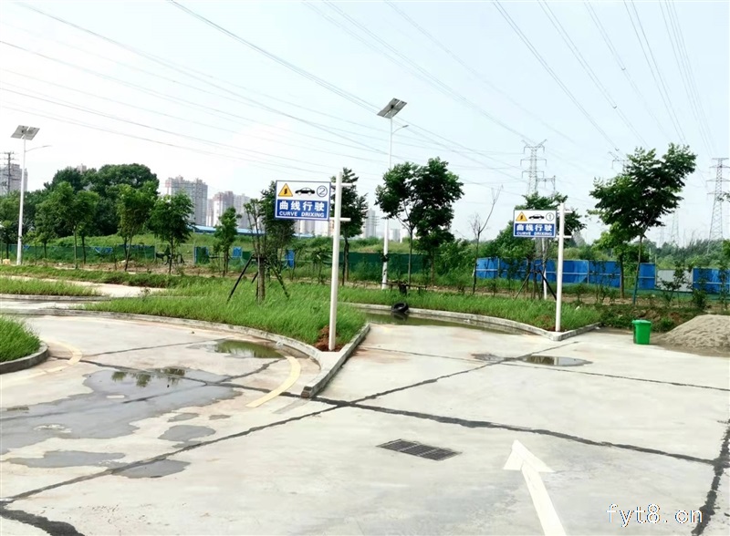 安徽鑫隆机动车驾驶员培训有限公司